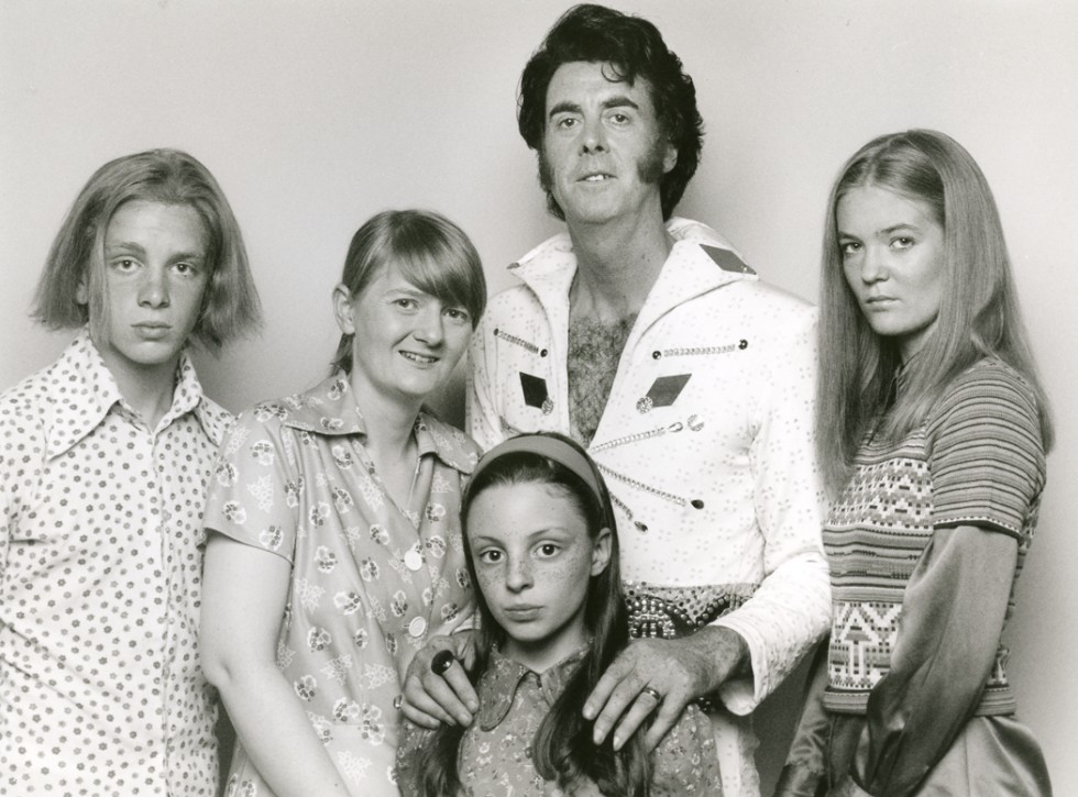 The Week Elvis Died: Family Portrait